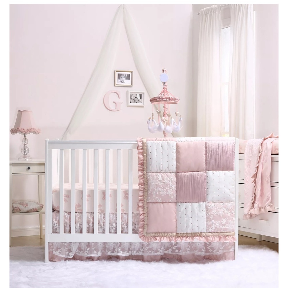 The Peanutshell Elegant Pink Baby Crib Bedding Set